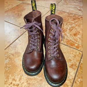 Dr. Marten's 1460 Pascal Pebbled Brown Leather